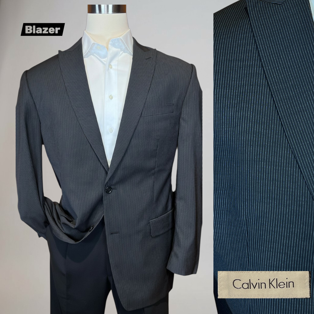 Calvin Klein 42-44L Black with Gray Micro-Stripe Blazer Peak Lapel